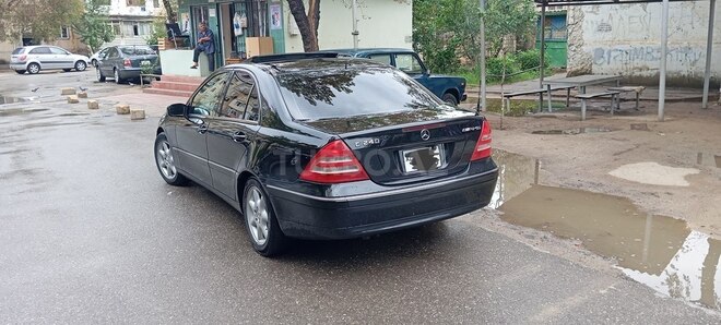 Mercedes C 240 2001, 359,866 km - 2.6 л - Xudat