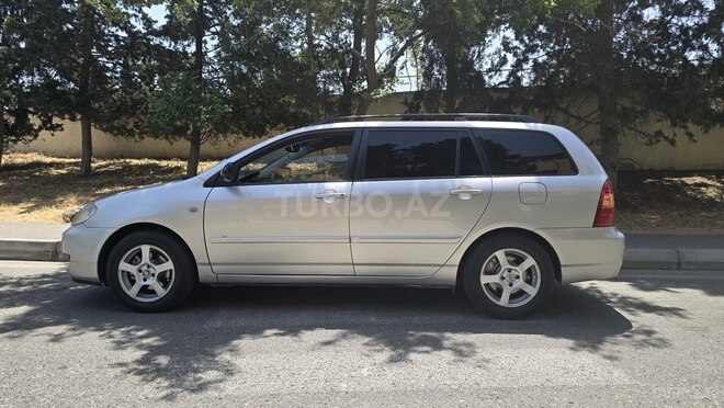 Toyota Corolla 2005, 218,000 km - 1.4 l - Bakı