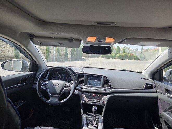 Hyundai Elantra 2018, 80,628 km - 2.0 л - Bakı