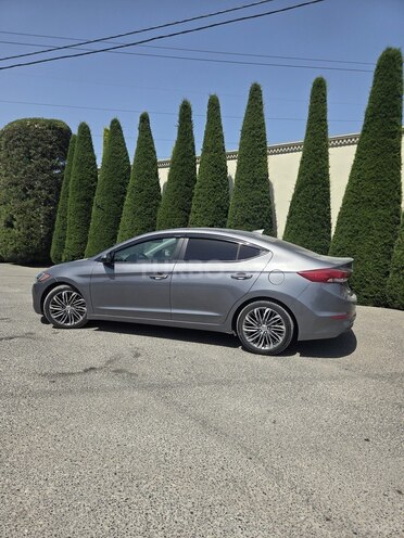Hyundai Elantra 2018, 80,628 km - 2.0 л - Bakı