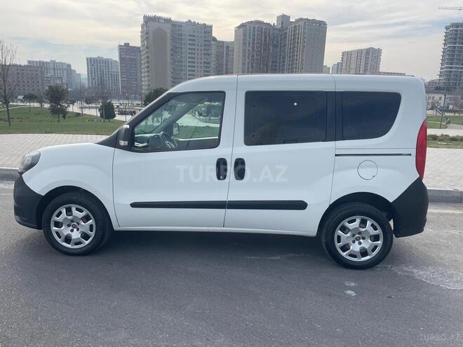 Fiat Doblo 2018, 330,000 km - 1.4 l - Bakı