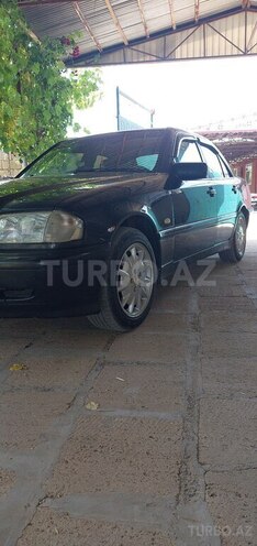 Mercedes C 200 1999, 129,925 km - 2.0 l - Biləsuvar