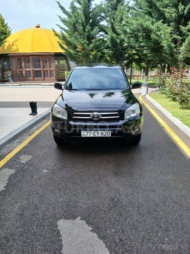 Toyota RAV4 2008, 365,000 km - 2.0 l - Quba