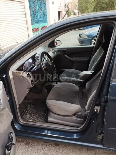 Ford Focus 2002, 243,954 km - 2.0 l - Bakı