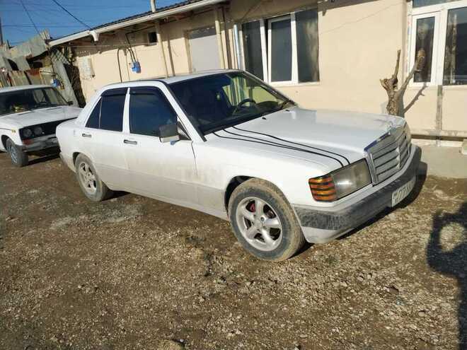 Mercedes 190 1990, 99,990 km - 2.0 l - Bakı