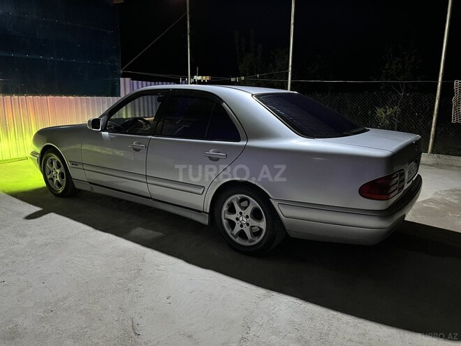 Mercedes E 220 d 1998, 435,671 km - 2.2 l - Tovuz