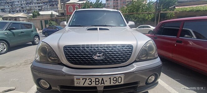 Hyundai Terracan 2003, 240,000 km - 2.9 л - Bakı