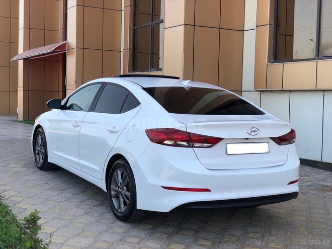 Hyundai Elantra 2017, 75,639 km - 2.0 l - Bakı
