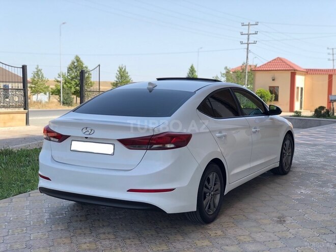 Hyundai Elantra 2017, 75,639 km - 2.0 l - Bakı