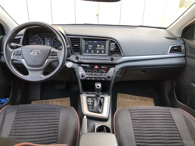 Hyundai Elantra 2017, 75,639 km - 2.0 l - Bakı