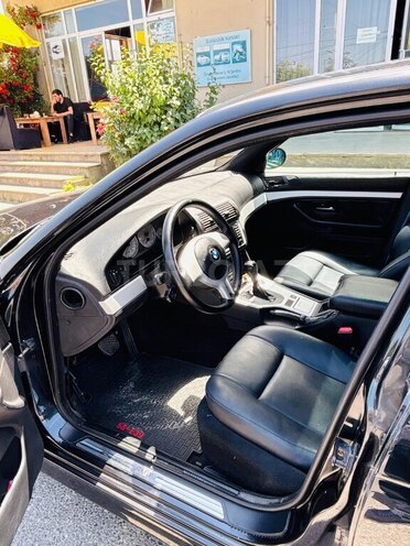 BMW 540 1997, 245,000 km - 4.4 l - Qusar