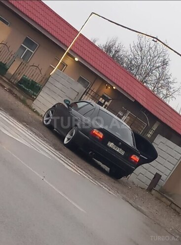 BMW 540 1997, 245,000 km - 4.4 l - Qusar