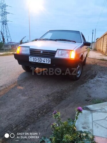 LADA (VAZ) 21099 2004, 500,000 km - 1.5 l - Salyan