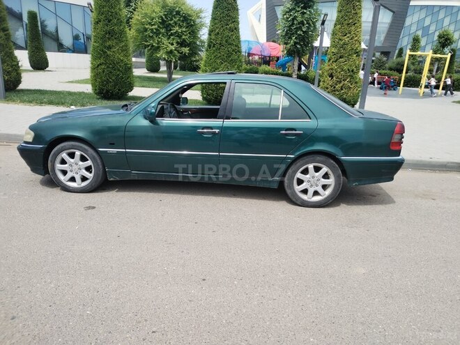 Mercedes C 220 d 1994, 664,850 km - 2.2 l - Tovuz