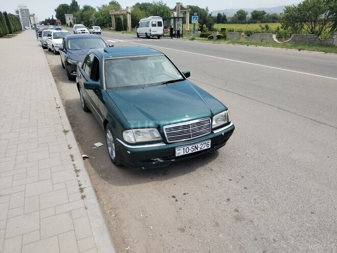 Mercedes C 220 d 1994, 664,850 km - 2.2 l - Tovuz