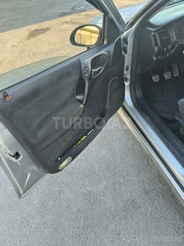 Opel Vectra-15