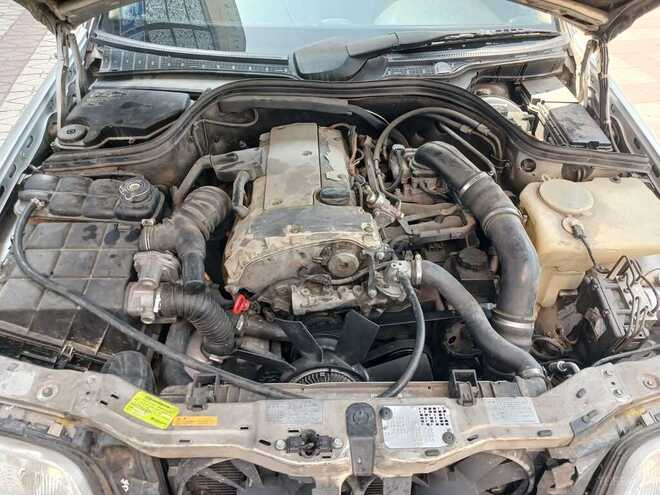 Mercedes C 230 1998, 358,000 km - 2.3 л - Bakı