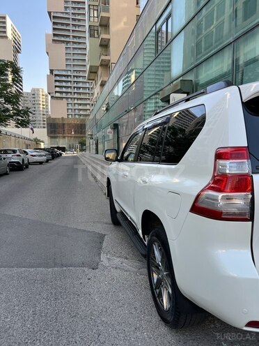 Toyota Land Cruiser Prado 2010, 223,300 km - 2.7 l - Bakı