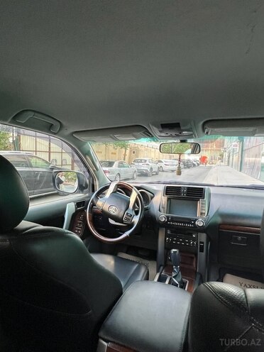 Toyota Land Cruiser Prado 2010, 223,300 km - 2.7 l - Bakı