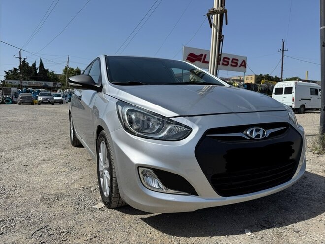 Hyundai Accent 2013, 305,000 km - 1.6 l - Bakı