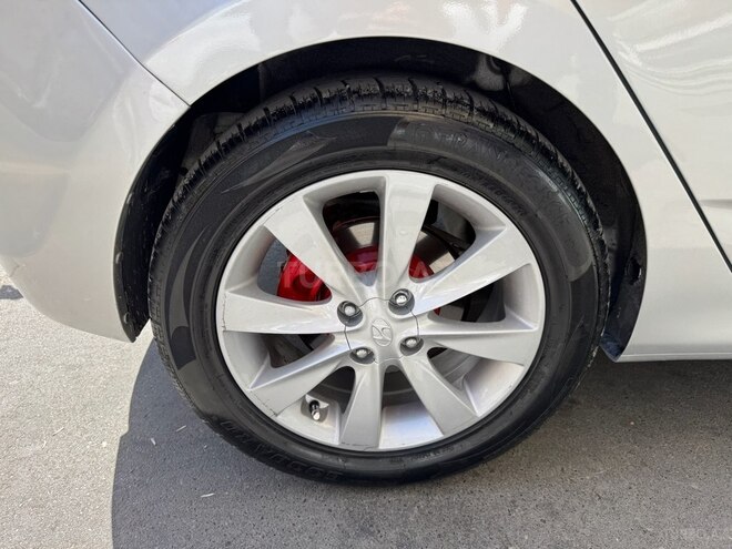 Hyundai Accent 2013, 305,000 km - 1.6 l - Bakı