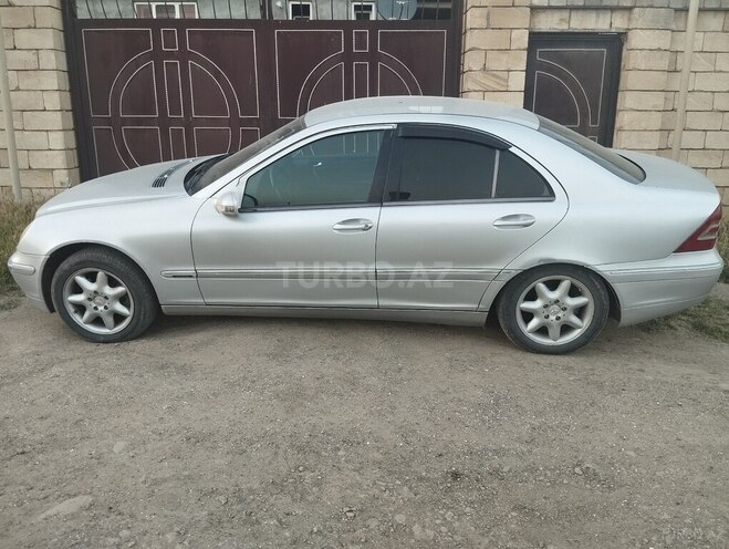 Mercedes C 240 2000, 410,000 km - 2.4 l - Masallı