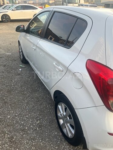 Hyundai i20 2012, 165,000 km - 1.4 l - Bakı