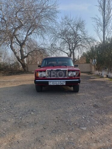 LADA (VAZ) 2107 2007, 95,000 km - 1.6 l - Salyan