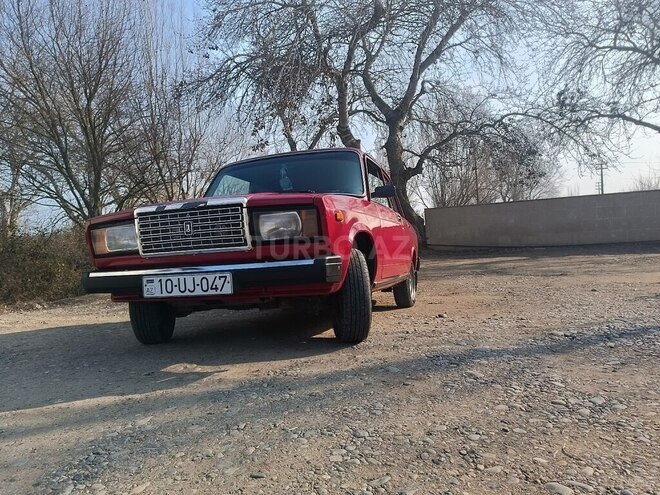 LADA (VAZ) 2107 2007, 95,000 km - 1.6 l - Salyan