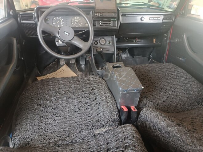 LADA (VAZ) 2107 2007, 95,000 km - 1.6 l - Salyan