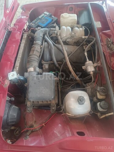 LADA (VAZ) 2107 2007, 95,000 km - 1.6 l - Salyan
