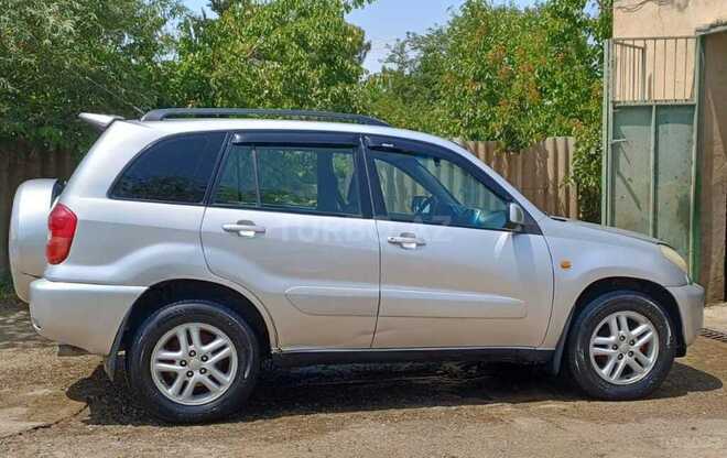 Toyota RAV4 2000, 323,700 km - 2.0 l - Ağstafa