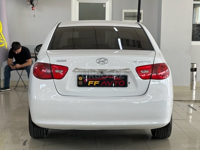 Hyundai Elantra 2010, 182,000 km - 1.6 l - Bakı