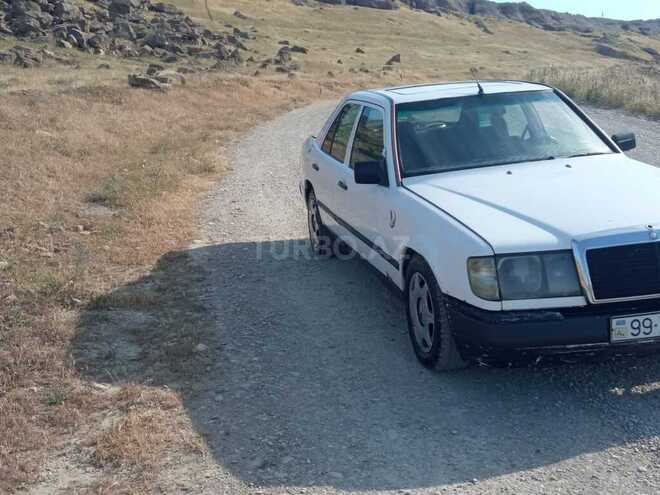 Mercedes E 250 1993, 600,000 km - 2.5 л - Bakı