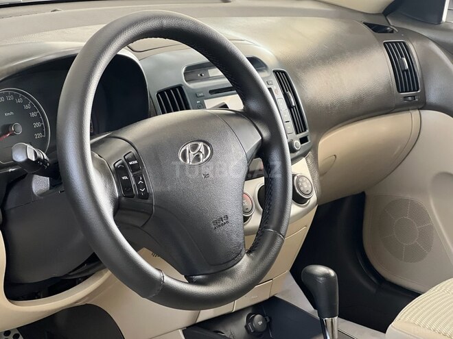 Hyundai Elantra 2010, 182,000 km - 1.6 l - Bakı