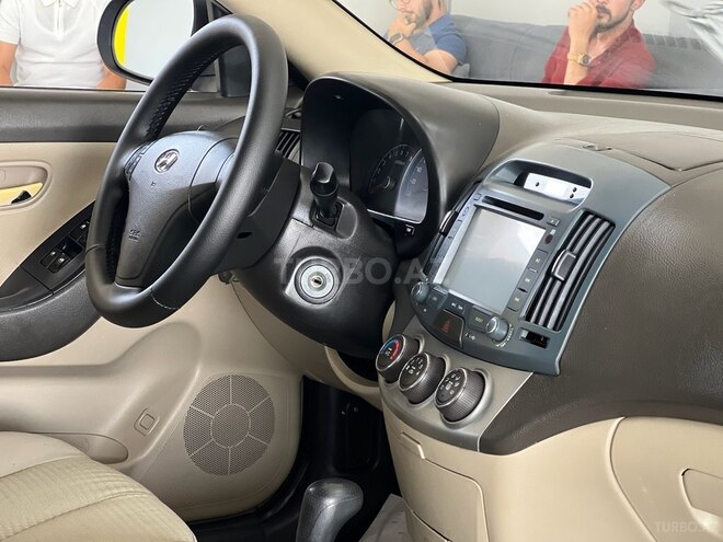 Hyundai Elantra 2010, 182,000 km - 1.6 l - Bakı