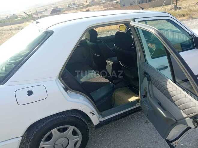 Mercedes E 250 1993, 600,000 km - 2.5 л - Bakı