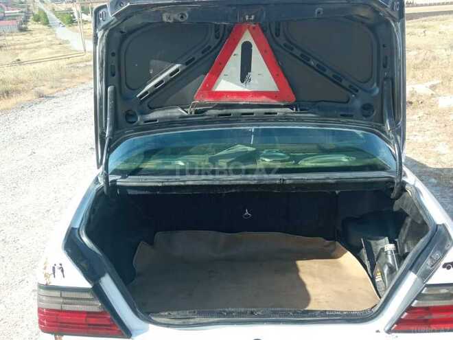 Mercedes E 250 1993, 600,000 km - 2.5 л - Bakı