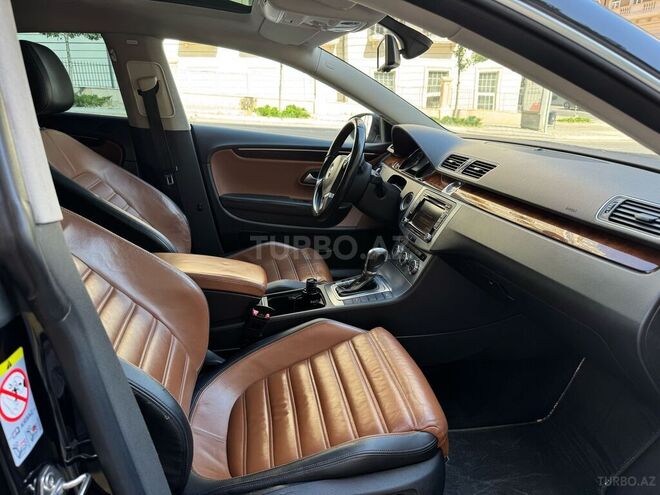 Volkswagen Passat CC-9