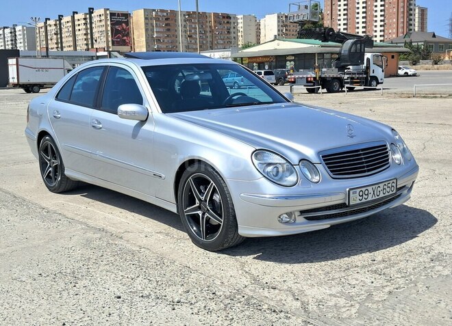 Mercedes E 270 2002, 369,213 km - 2.7 l - Xırdalan
