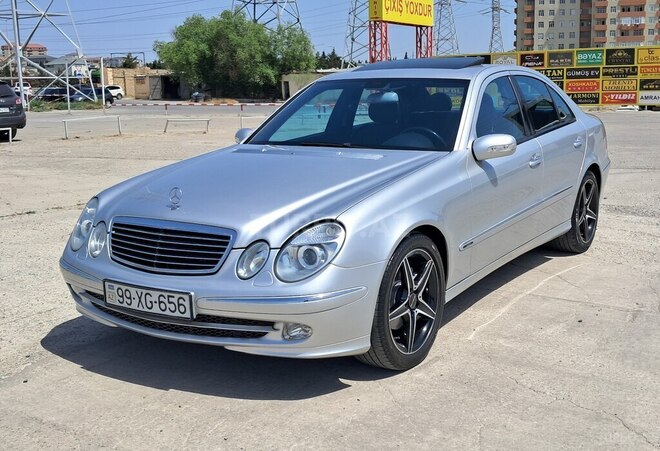 Mercedes E 270 2002, 369,213 km - 2.7 l - Xırdalan