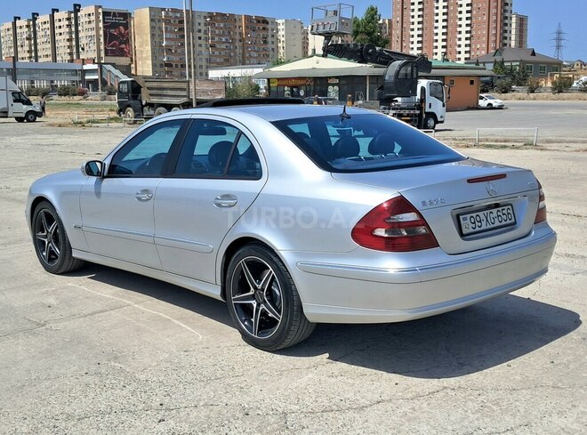 Mercedes E 270 2002, 369,213 km - 2.7 l - Xırdalan