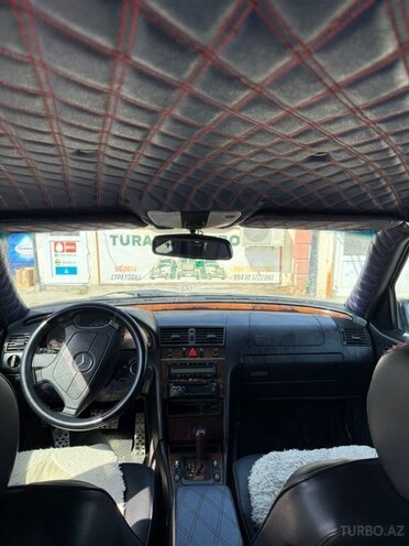Mercedes C 200 2000, 340,000 km - 2.0 l - Qusar