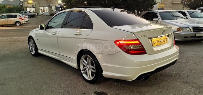 Mercedes C 250 2012, 243,000 km - 1.8 l - Sumqayıt