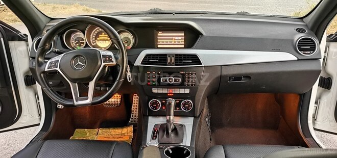 Mercedes C 250 2012, 243,000 km - 1.8 l - Sumqayıt