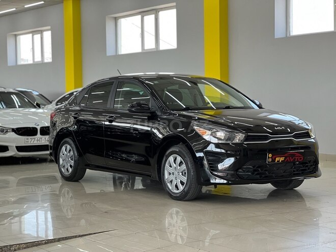 Kia Rio-4