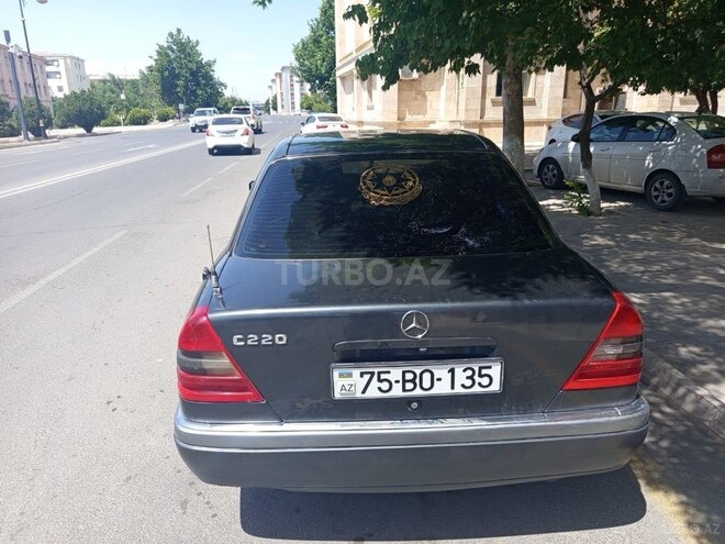 Mercedes C 220 1995, 330,000 km - 2.2 l - Naxçıvan