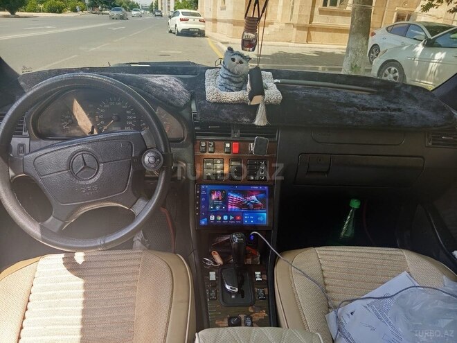 Mercedes C 220 1995, 330,000 km - 2.2 l - Naxçıvan