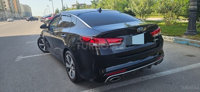 Kia Optima-3
