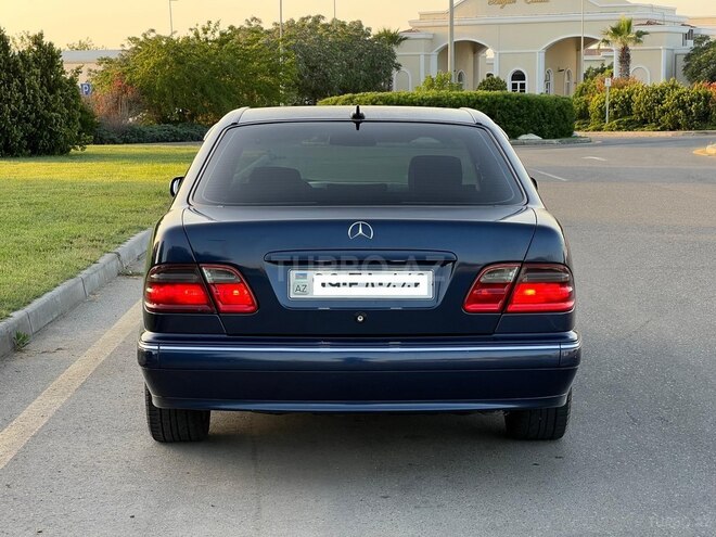 Mercedes E 220 d 2000, 283,588 km - 2.2 l - Bakı